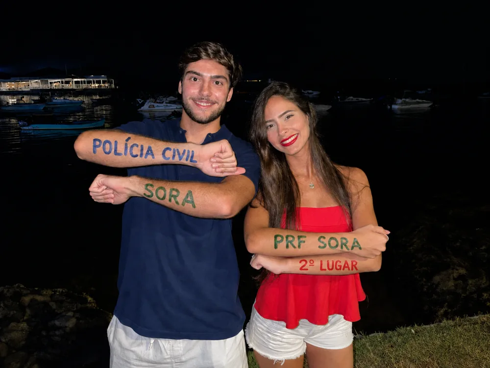 Lucas & Beatriz — Aprovados — Polícia Civil e PRF (2º lugar)